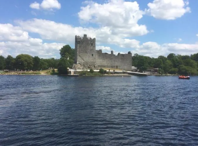 Lios 4* Woodford (Kerry)